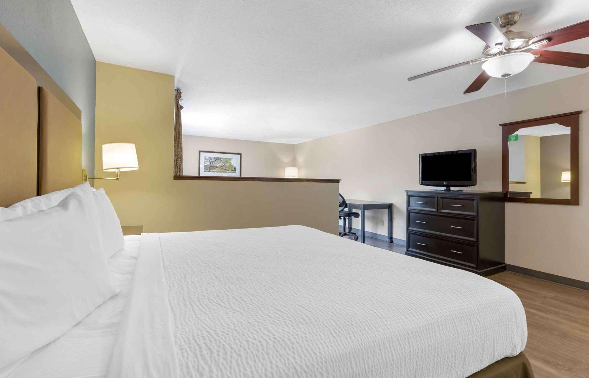 Extended Stay America Suites - Fishkill - Westage Center Екстериор снимка