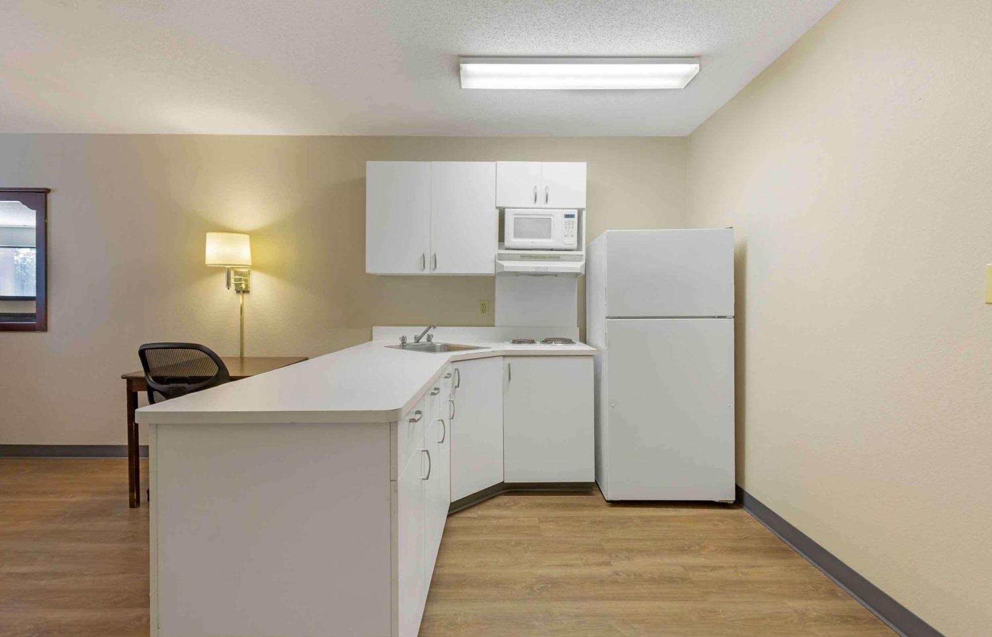 Extended Stay America Suites - Fishkill - Westage Center Екстериор снимка