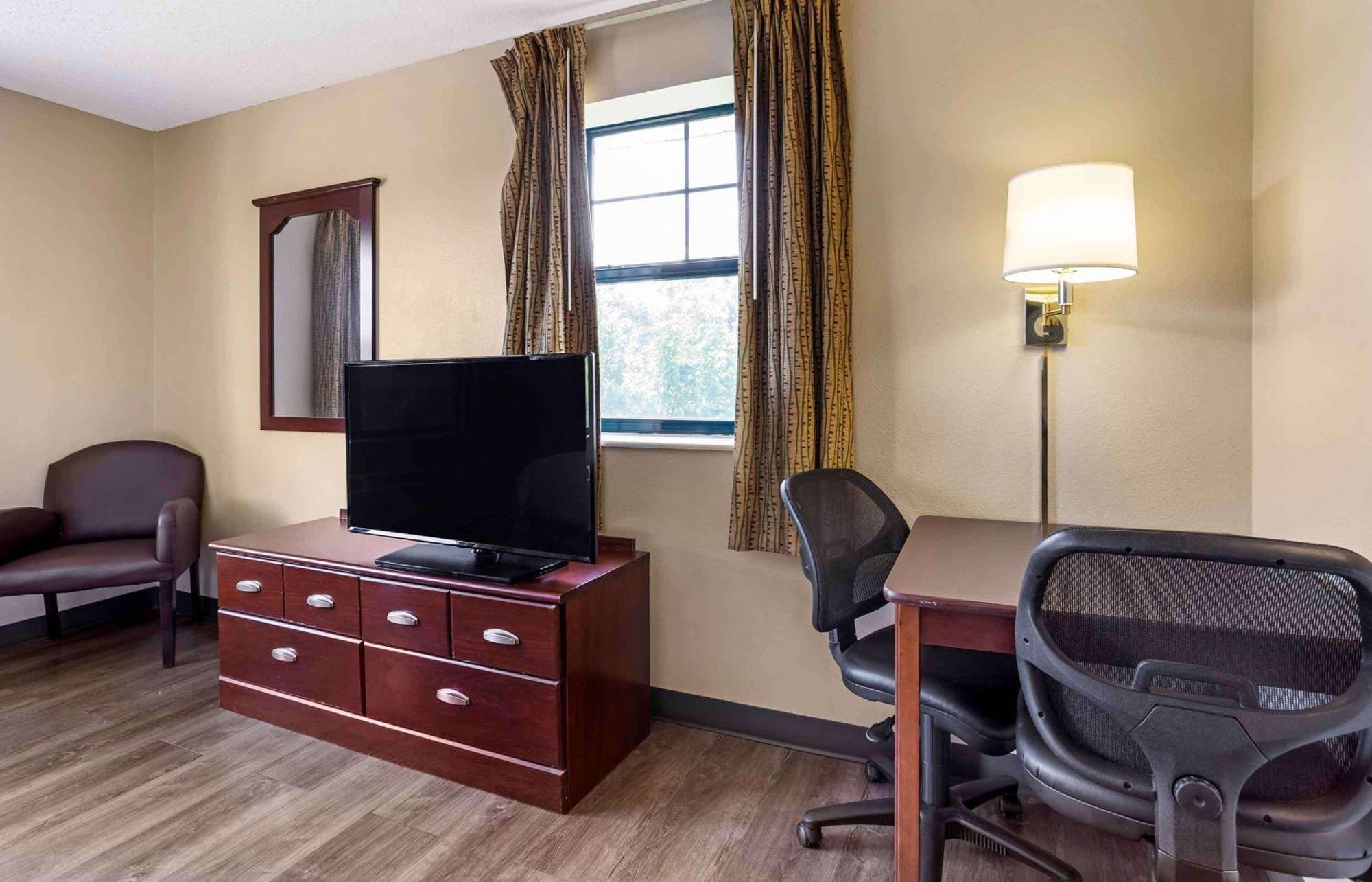 Extended Stay America Suites - Fishkill - Westage Center Екстериор снимка