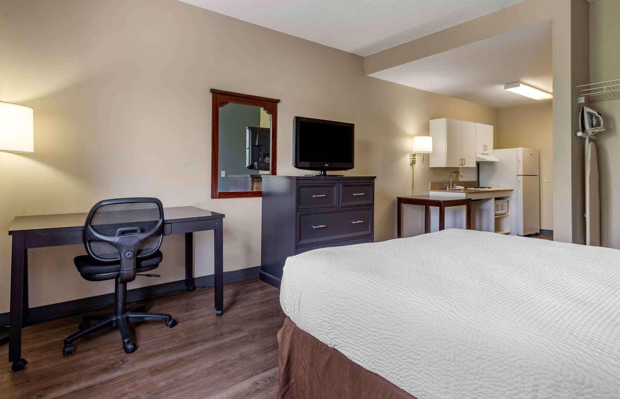 Extended Stay America Suites - Fishkill - Westage Center Екстериор снимка