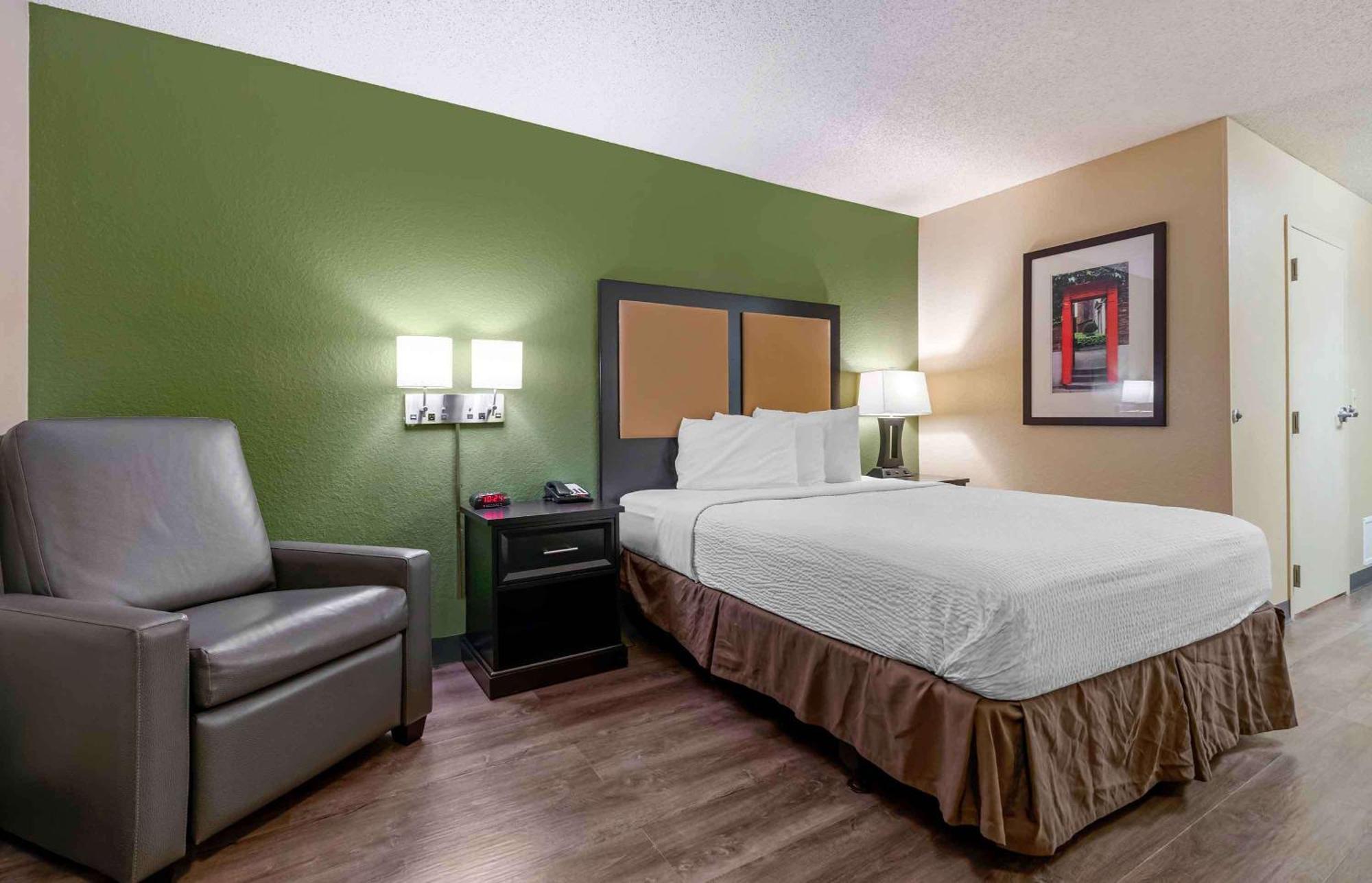 Extended Stay America Suites - Fishkill - Westage Center Екстериор снимка